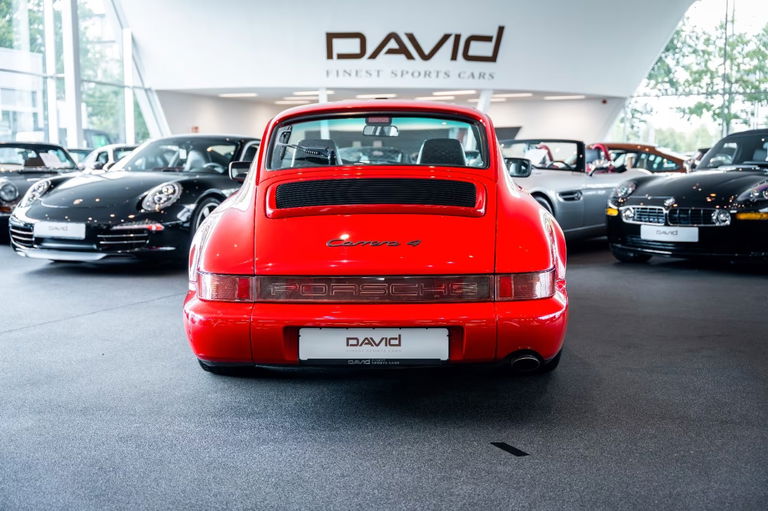Porsche 964 Carrera 4