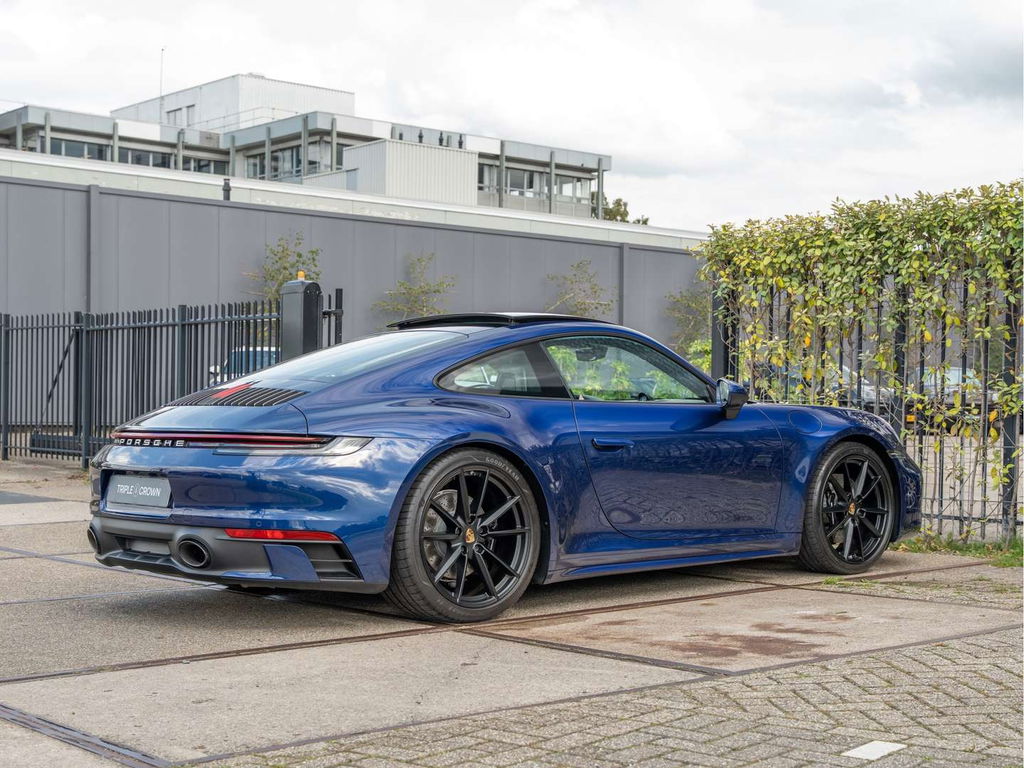 Porsche 992 Carrera 4S