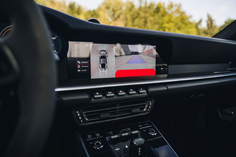 Porsche 992 Belgian Legend Edition