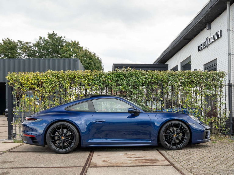 Porsche 992 Carrera 4S