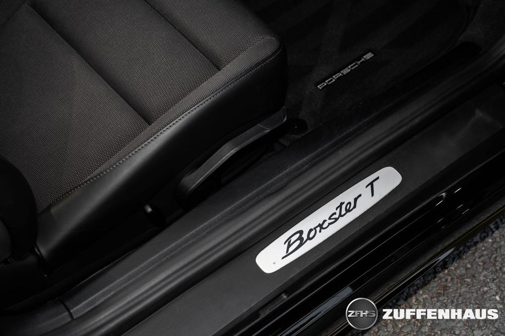 Porsche 718 Boxster T