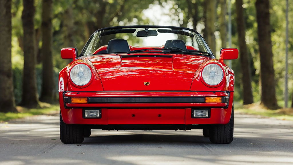 Porsche 911 Carrera 3.2 Speedster
