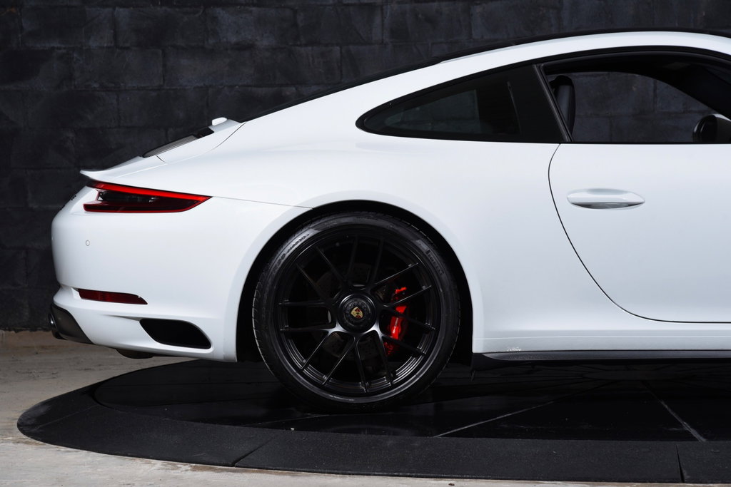 Porsche 991.2 Carrera 4 GTS