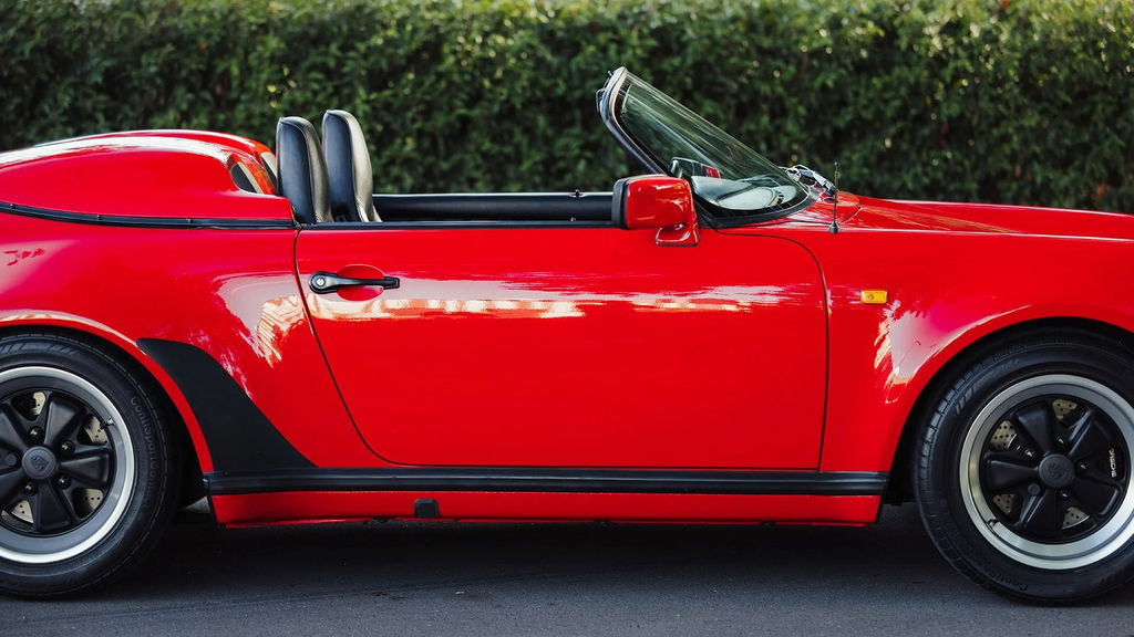 Porsche 911 Carrera 3.2 Speedster