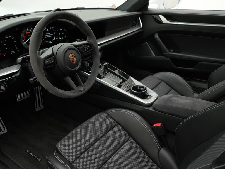 Porsche 992 Turbo S