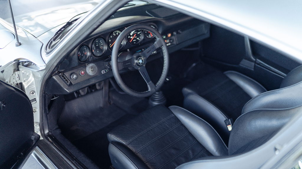 Porsche 911 Carrera (US)