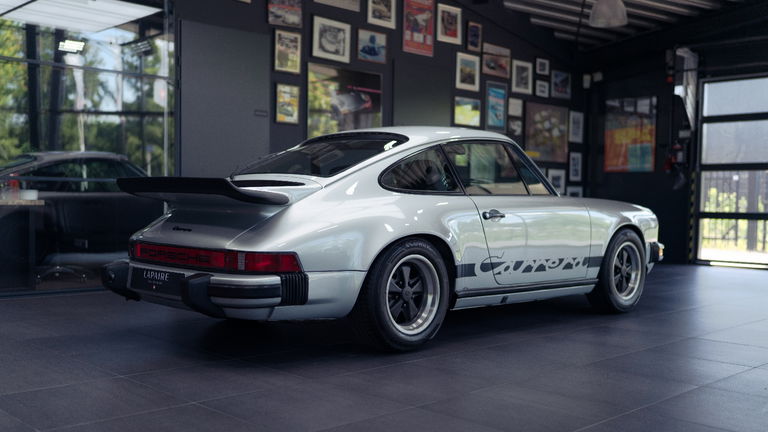 Porsche 911 Carrera (US)