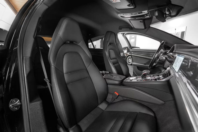 Porsche Panamera 4S Diesel