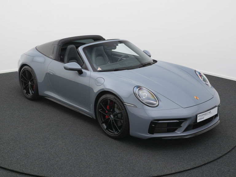 Porsche 992 Targa 4