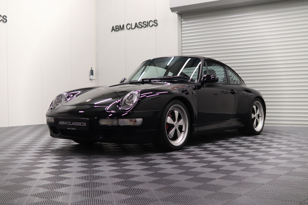 Porsche 993 Carrera 4S