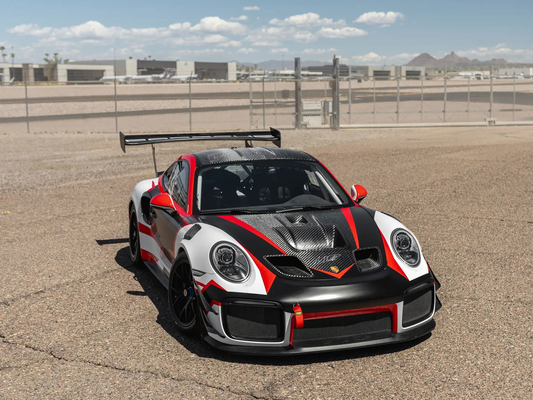 Max Verstappen Porsche 911 GT2 RS Clubsport