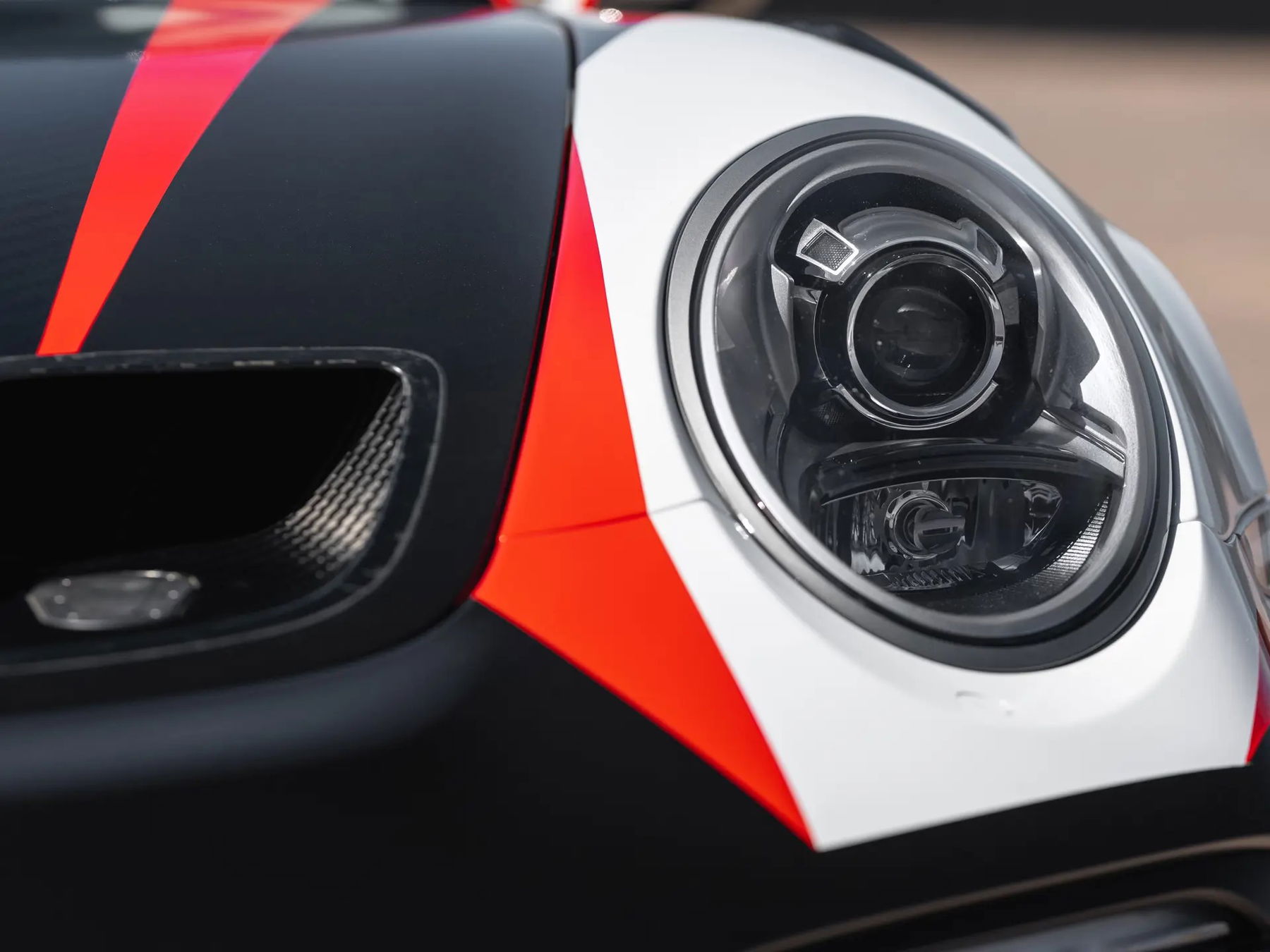 Max Verstappen Porsche 911 GT2 RS Clubsport