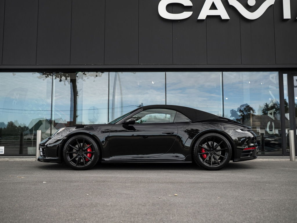 Porsche 992 Carrera 4S