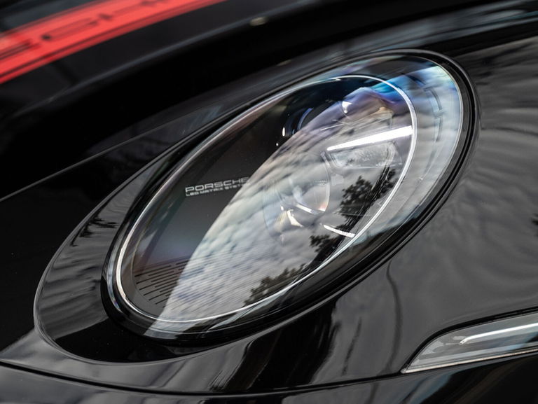 Porsche 992 Carrera 4S