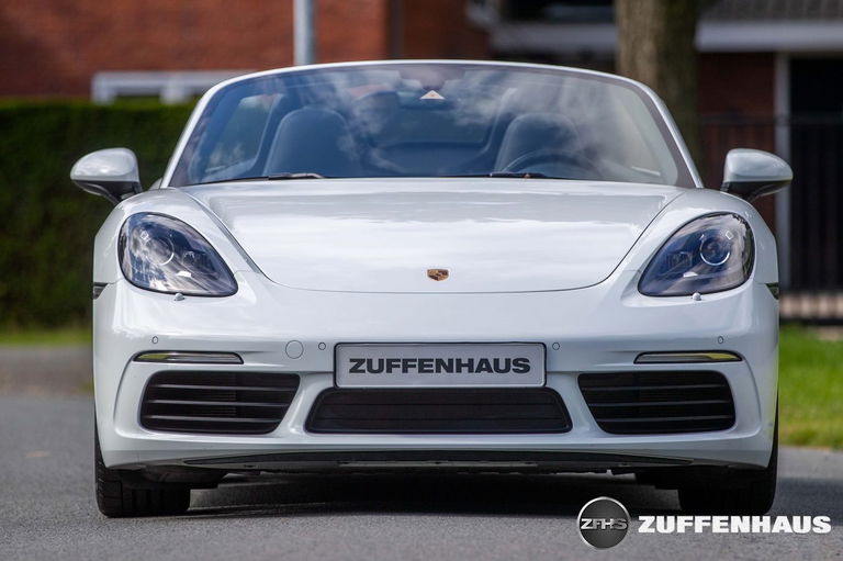Porsche 718 Boxster