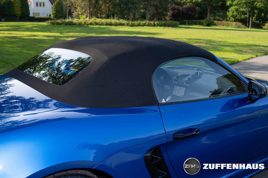 Porsche 718 Boxster S