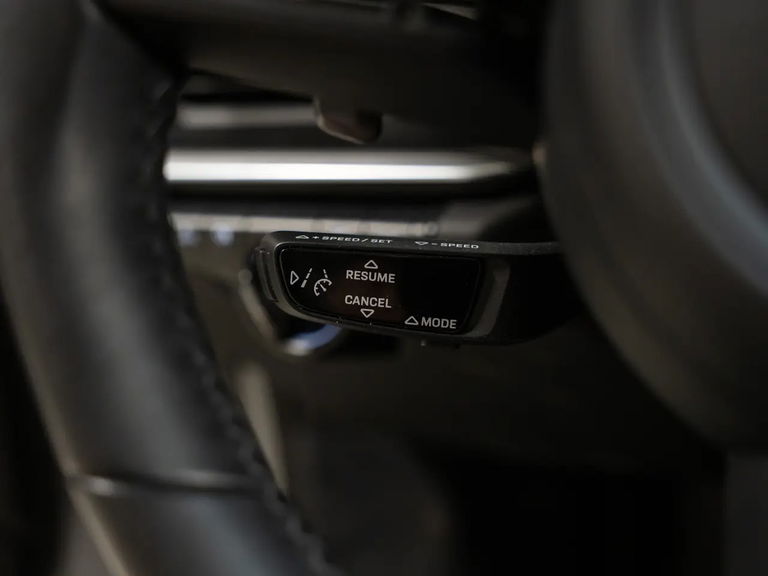 Porsche 992 Carrera 4