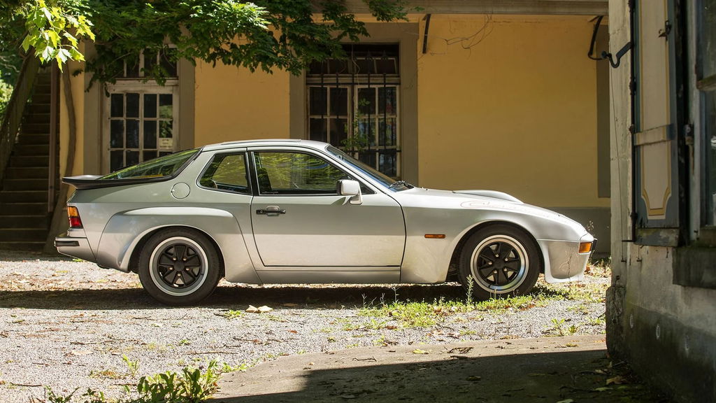 Porsche 924 Carrera GT