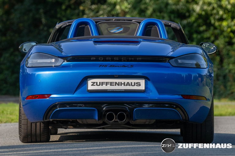 Porsche 718 Boxster S