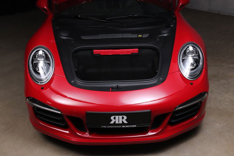 Porsche 991 Carrera GTS