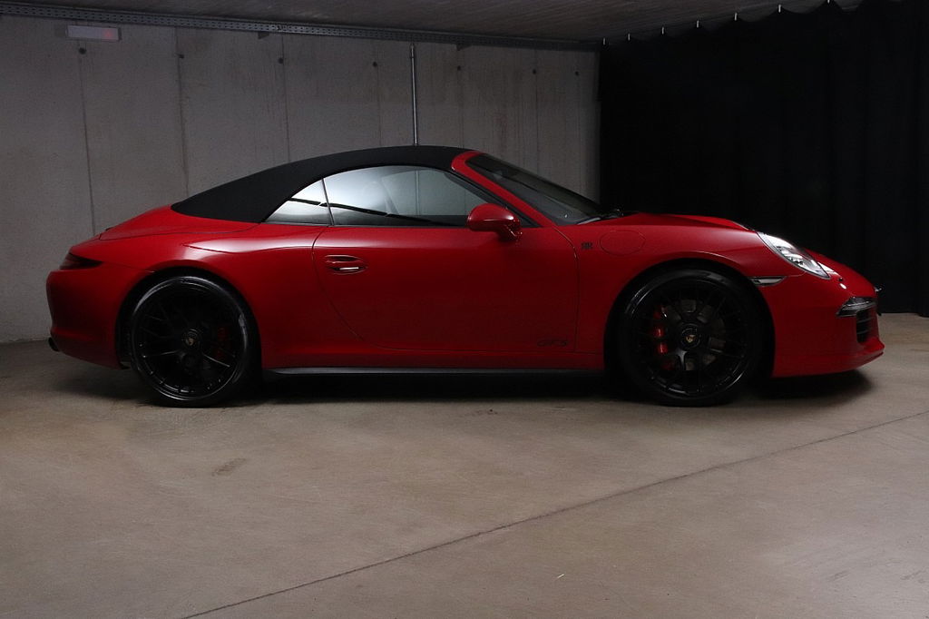 Porsche 991 Carrera GTS