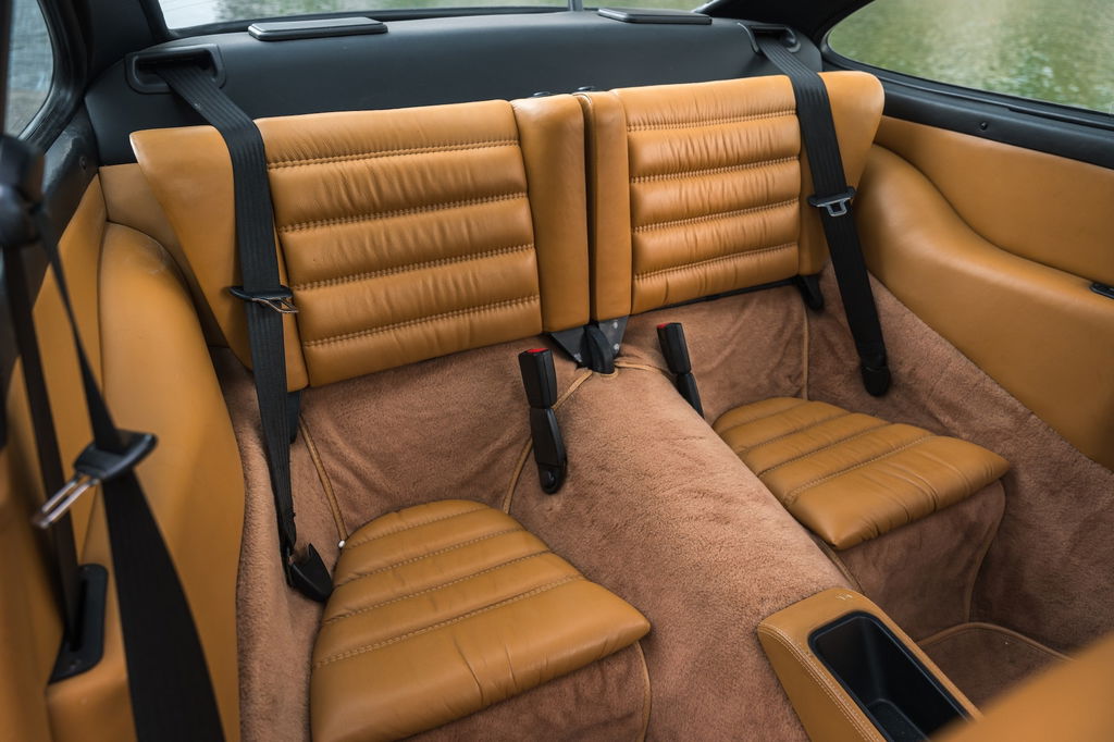 Porsche 964 Carrera 4 WTL