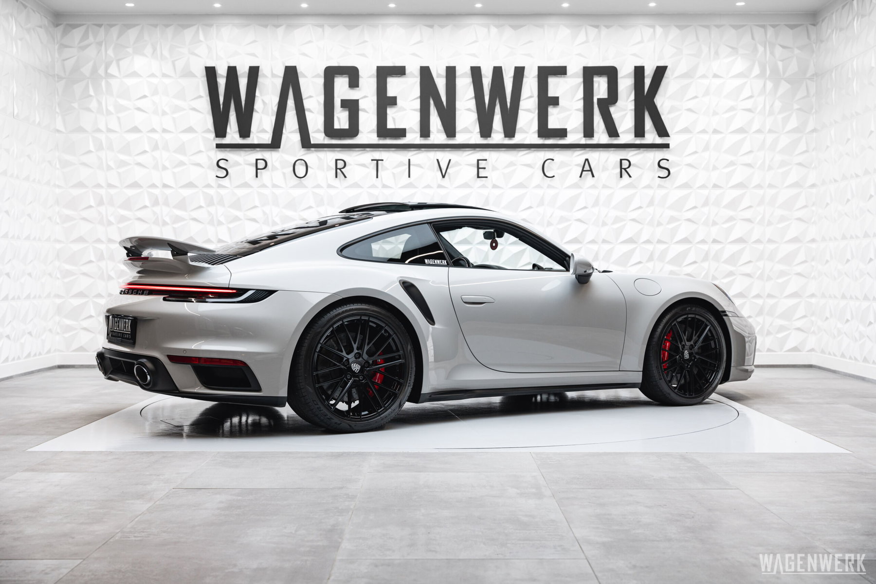 Porsche 992 Turbo 2020 - elferspot.com - Marketplace for Porsche