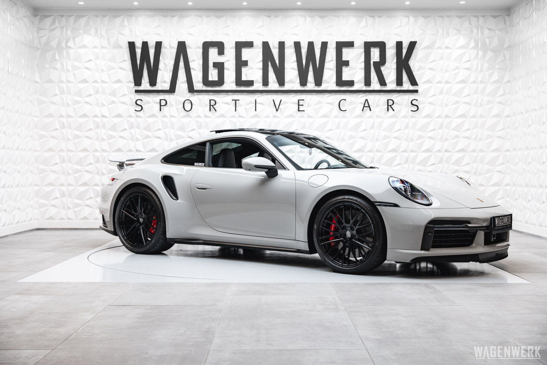 Porsche 992 Turbo 2020 - elferspot.com - Marketplace for Porsche