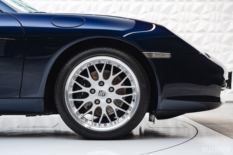 Porsche 996.2 Carrera