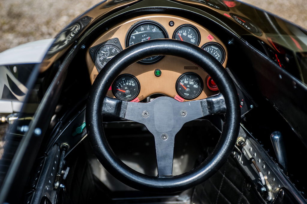 Interscope „Indy“