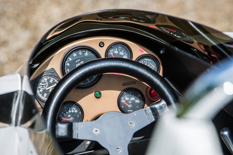 Interscope „Indy“