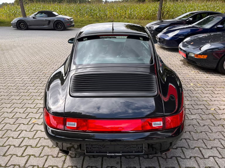 Porsche 993 Carrera 4