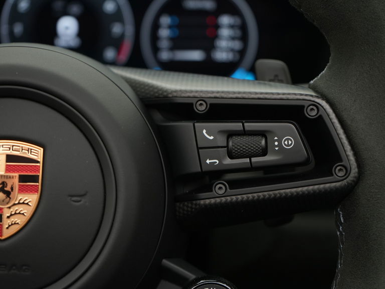 Porsche 992.2 Carrera 4 GTS