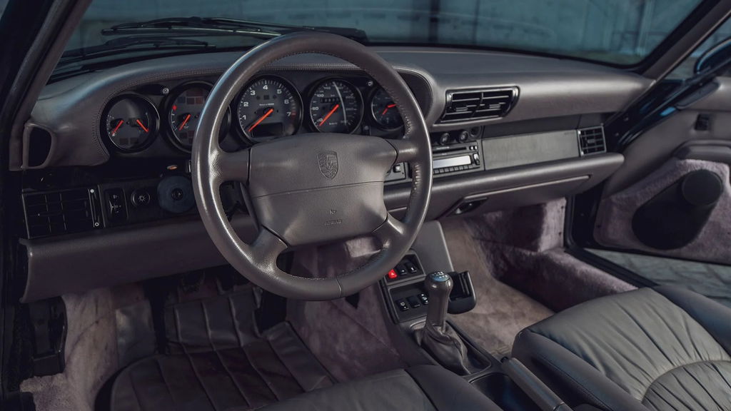 Porsche 993 Carrera 4S