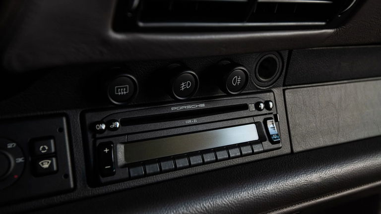 Porsche 993 Carrera 4S