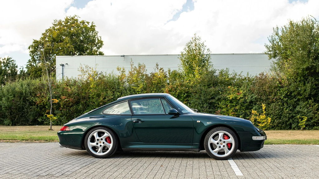 Porsche 993 Carrera 4S