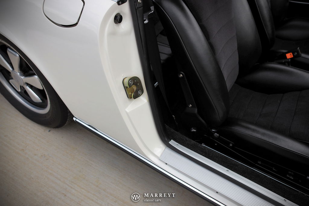 Porsche 911 S (F-Modell)