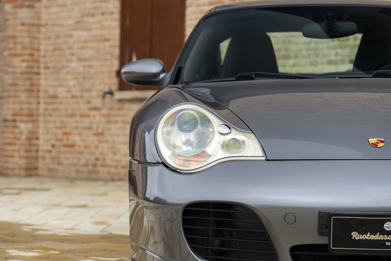 Porsche 996 Turbo