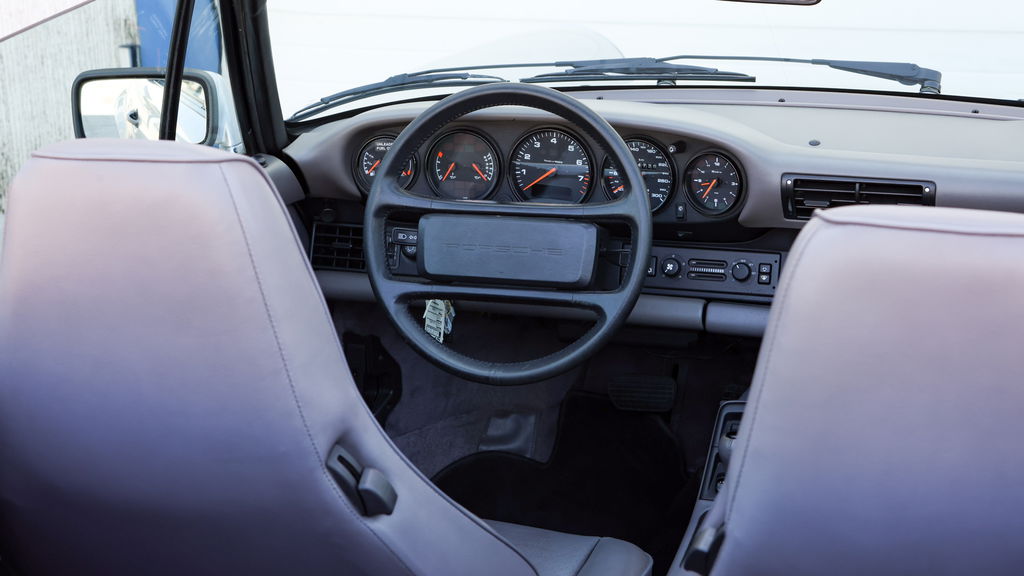 Porsche 964 Carrera 2