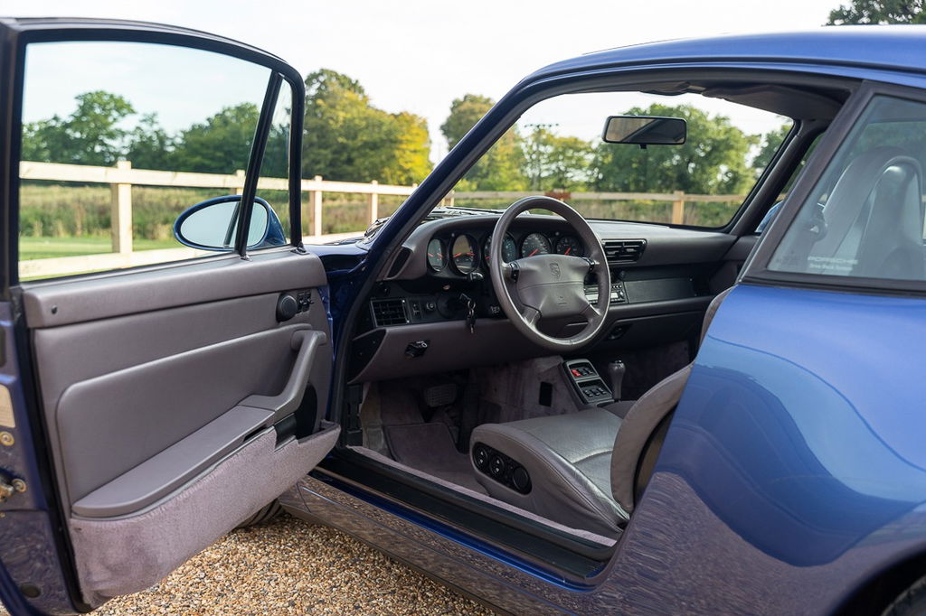 Porsche 993 Carrera