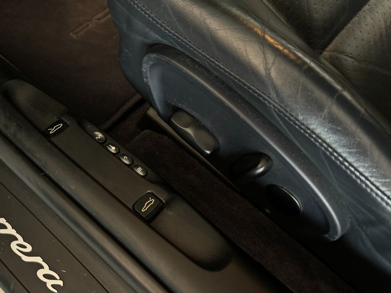 Porsche 996 Carrera 4S