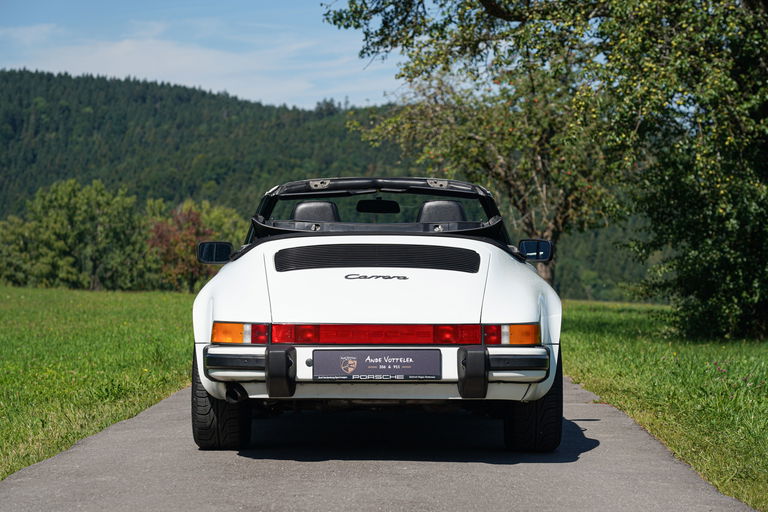 Porsche 911 Carrera 3.2