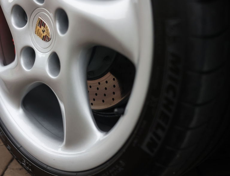 Porsche 993 Carrera 4S