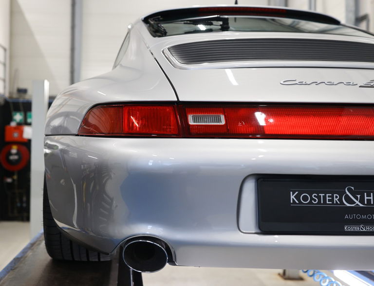 Porsche 993 Carrera 4S
