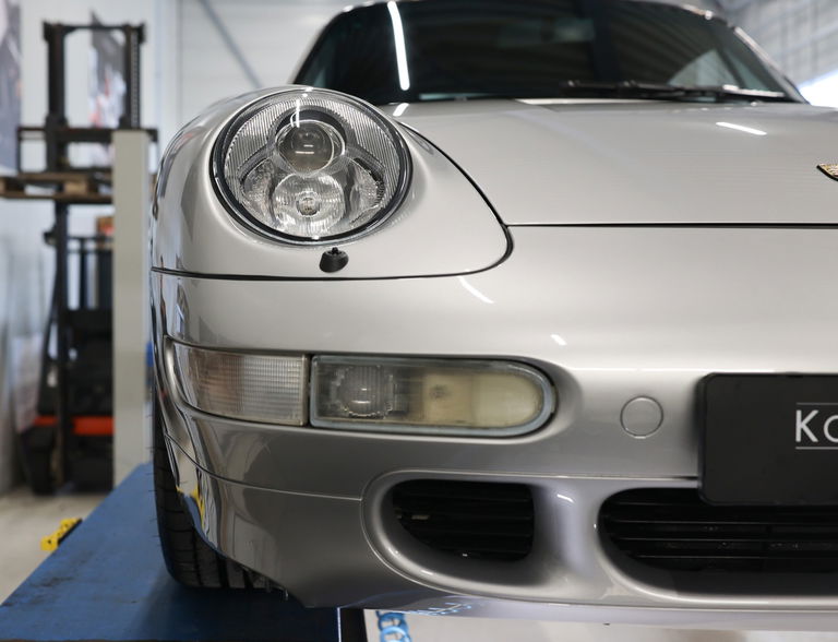 Porsche 993 Carrera 4S