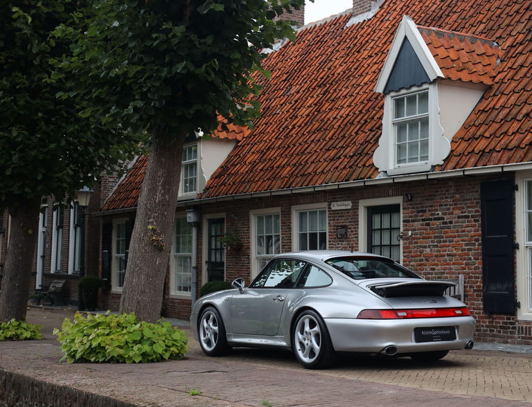 Porsche 993 Carrera 4S