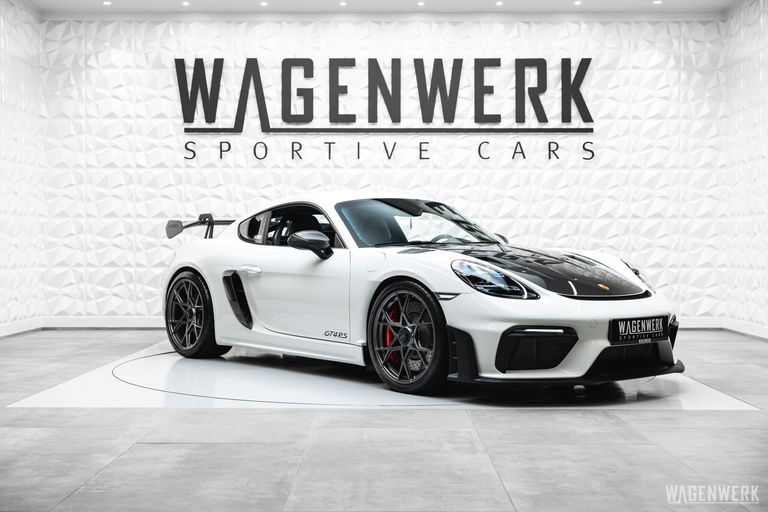 Porsche 718 Cayman GT4 RS