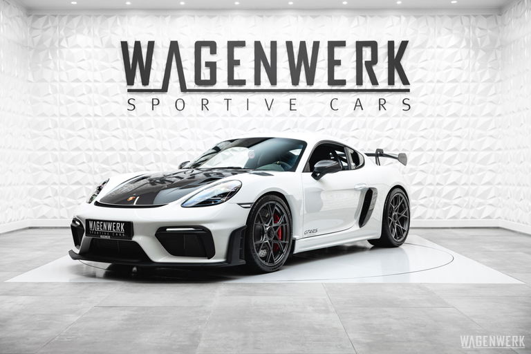 Porsche 718 Cayman GT4 RS