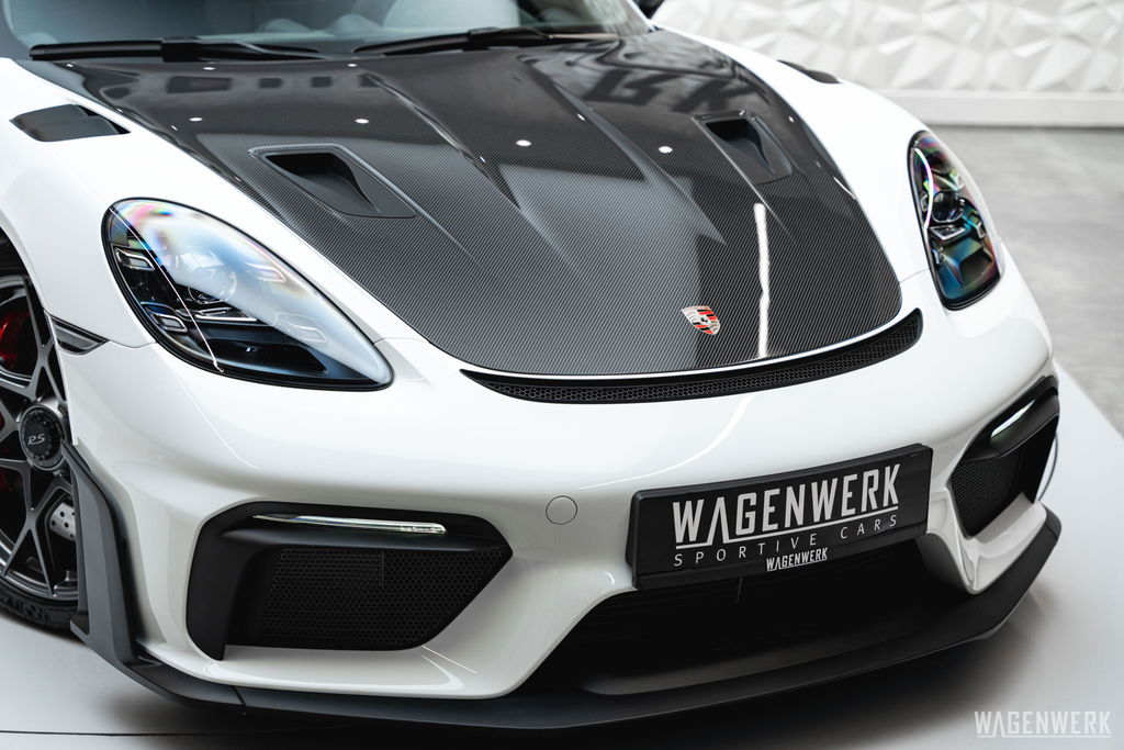 Porsche 718 Cayman GT4 RS