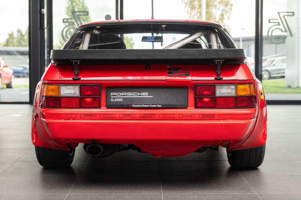 Porsche 924 Carrera GTS
